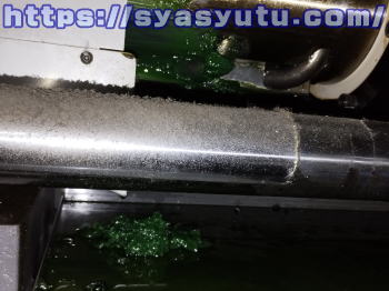 機械グリスの堆積