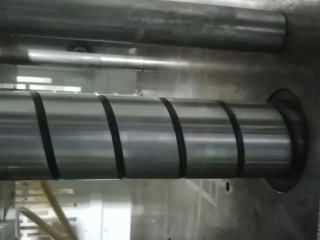 清掃後のガイド軸